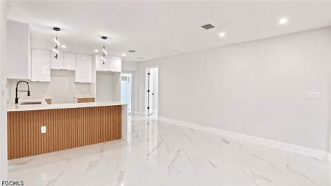 729 Anaconda Ave S, Lehigh Acres FL - photo 8 of 35