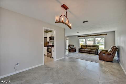 1482 N Larkwood Sq, Fort Myers FL - photo 18 of 41