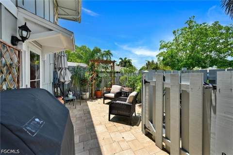 4259 Island Cir 3, Fort Myers FL - photo 23 of 33