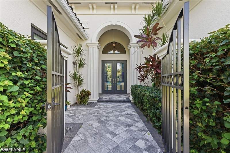 3 bedroom SingleFamilyResidence at 4617 Azalea Dr, Stonecreek, Naples — photo 3