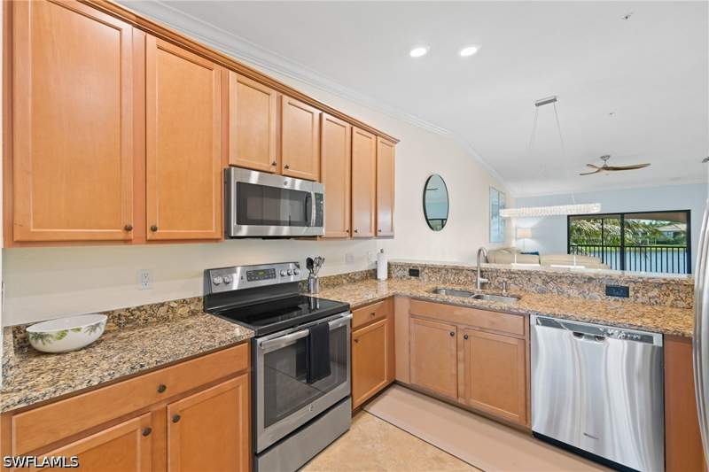 2 bedroom Condominium at 9529 Avellino WAY 2825, AVELLINO, Naples — photo 5