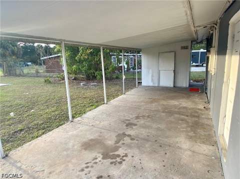 402 Miramar Rd, Fort Myers FL - photo 6 of 6