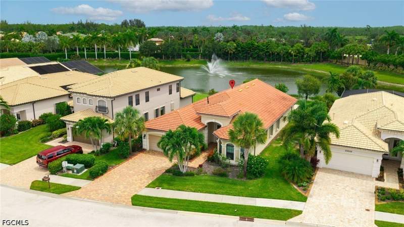 3 bedroom SingleFamilyResidence at 23452 Sanabria Loop, Bonita Lakes, Bonita Springs — photo 3