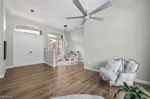 2526 Miracle Pkwy, Cape Coral FL - photo 6 of 48