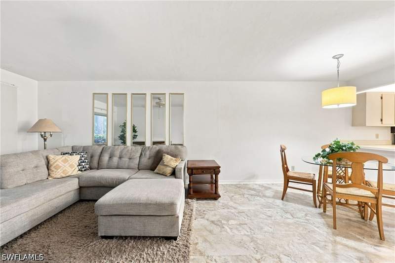 2 bedroom Condominium at 2612 Kings Lake Blvd 2-103, Greenwood Village At Kings Lake, Naples — photo 4