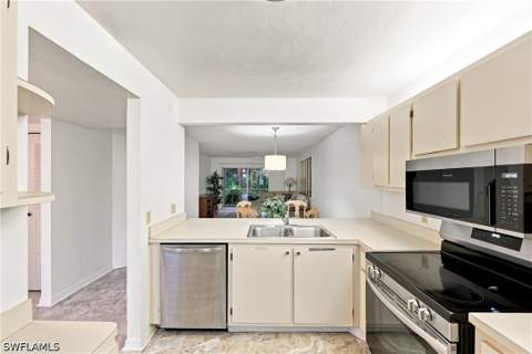 2612 Kings Lake Blvd 2-103, Naples FL - photo 7 of 26