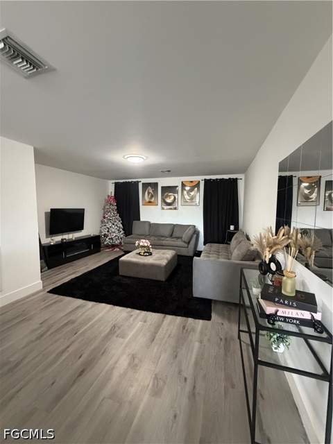 306 Shadow Lakes Dr, Lehigh Acres FL - photo 11 of 12