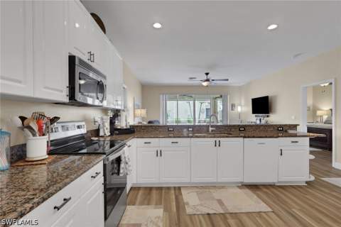 13060 Silver Sands Dr, Fort Myers FL - photo 10 of 26