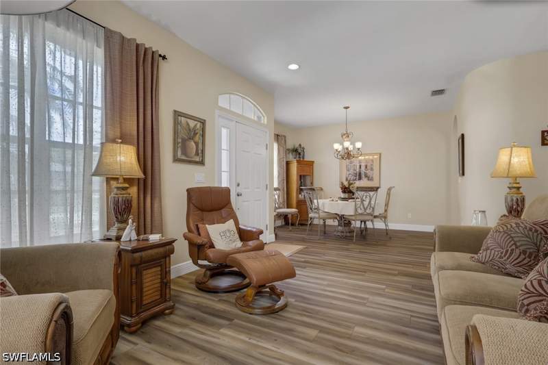 4 bedroom SingleFamilyResidence at 13060 Silver Sands Dr, Silverlakes, Fort Myers — photo 4