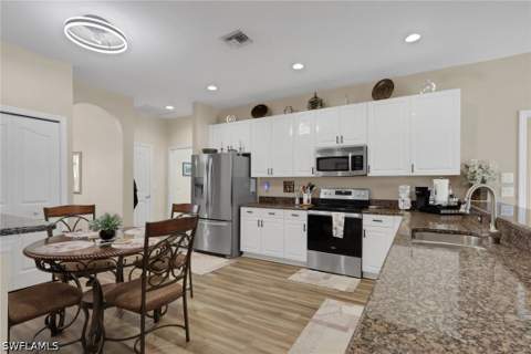 13060 Silver Sands Dr, Fort Myers FL - photo 8 of 26