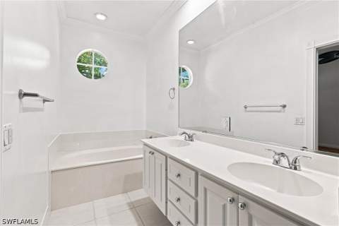 3564 Islandwalk Cir, Naples FL - photo 24 of 39