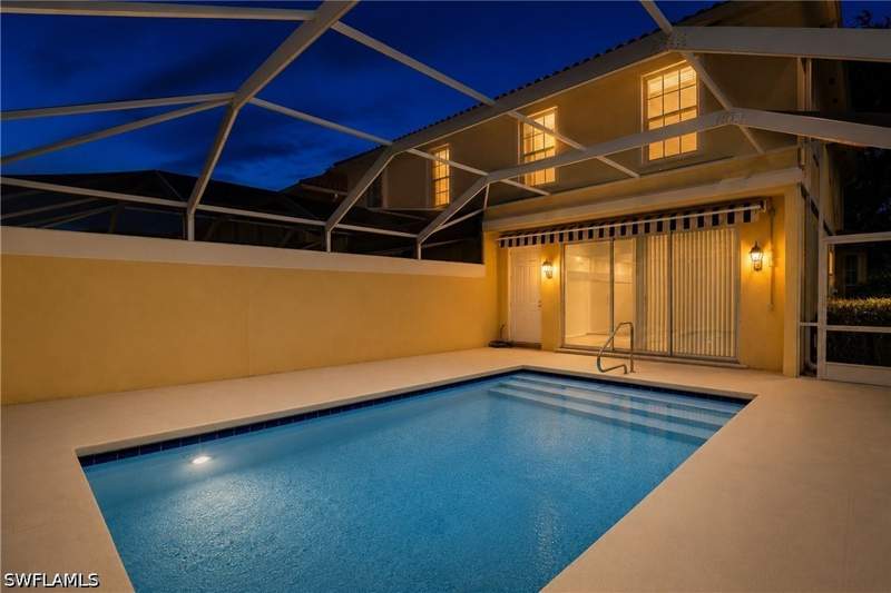 3 bedroom Townhouse at 3564 Islandwalk Cir, Island Walk, Naples — photo 3