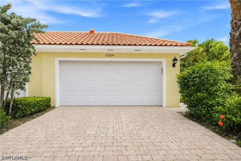 3564 Islandwalk Cir, Naples FL - photo 8 of 39
