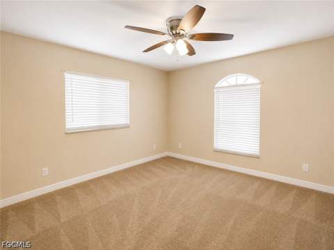 306 SE 8th Pl, Cape Coral FL - photo 15 of 20