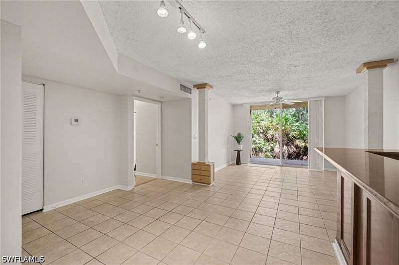 2 bedroom Condominium at 1280 Wildwood Lakes Blvd 106, The Enclave At Naples, Naples — photo 3