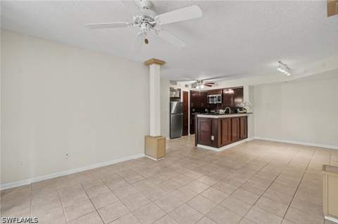 1280 Wildwood Lakes Blvd 106, Naples FL - photo 8 of 25