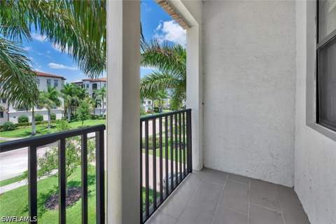 16374 Viansa Way 301, Naples FL - photo 22 of 48
