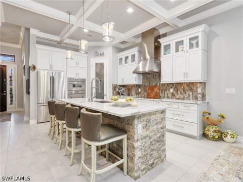 16395 Barclay Ct, Naples FL - photo 13 of 45