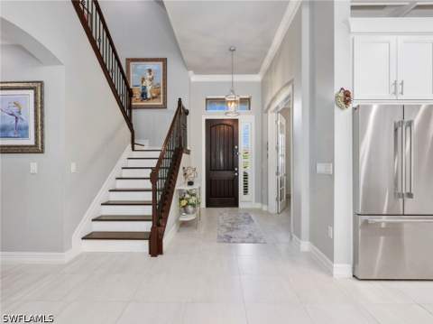 16395 Barclay Ct, Naples FL - photo 7 of 45