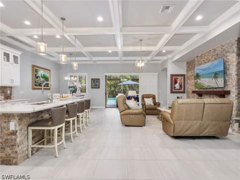 16395 Barclay Ct, Naples FL - photo 8 of 45