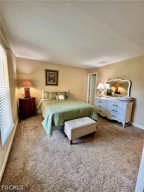 12658 Kenwood Ln B, Fort Myers FL - photo 7 of 26