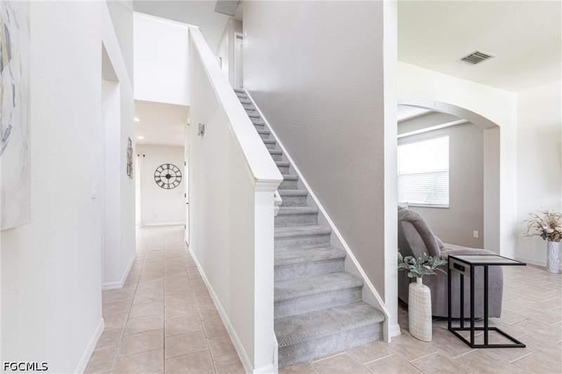 4 bedroom SingleFamilyResidence at 12688 Stone Tower Loop, Stoneybrook, Fort Myers — photo 2