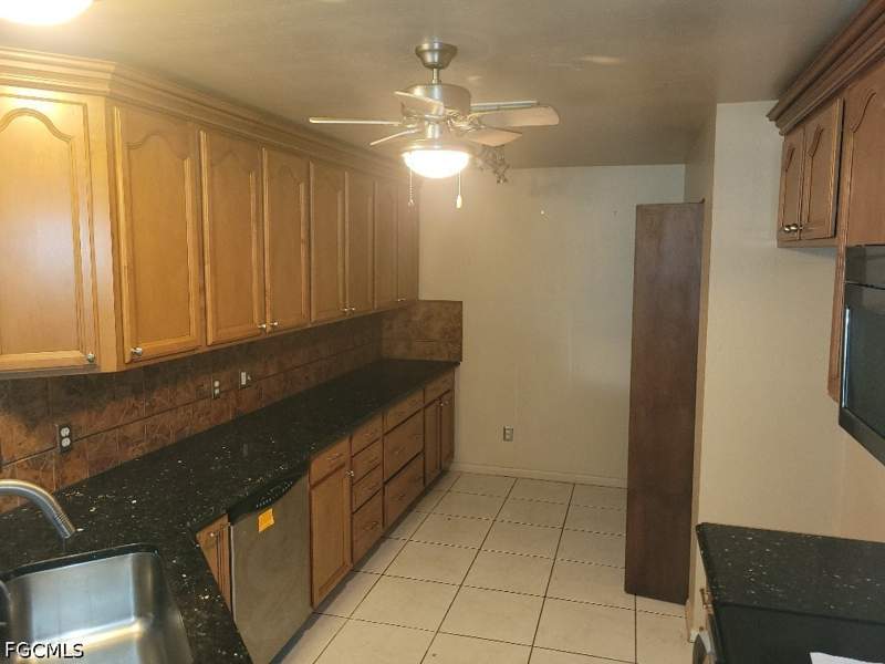 3 bedroom SingleFamilyResidence at 2617 SW 1st Pl, Cape Coral, Cape Coral — photo 5