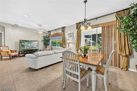 2545 Verdmont Ct, Cape Coral FL - photo 14 of 48