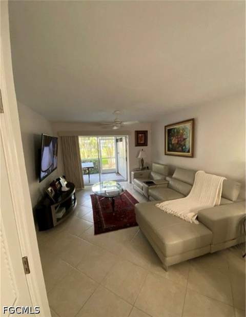 850 Elkhorn Ct 213, Marco Island FL - photo 8 of 11