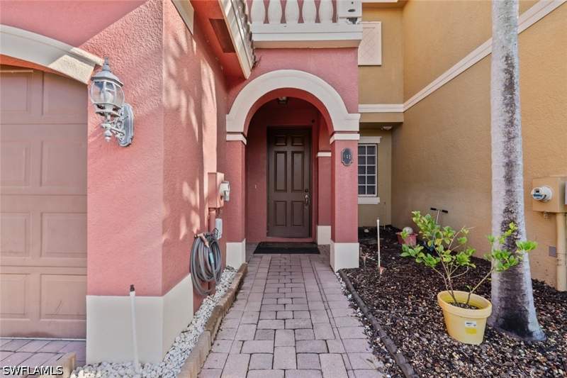 3 bedroom Townhouse at 10230 Tin Maple Dr 141, Copper Oaks, Estero — photo 3