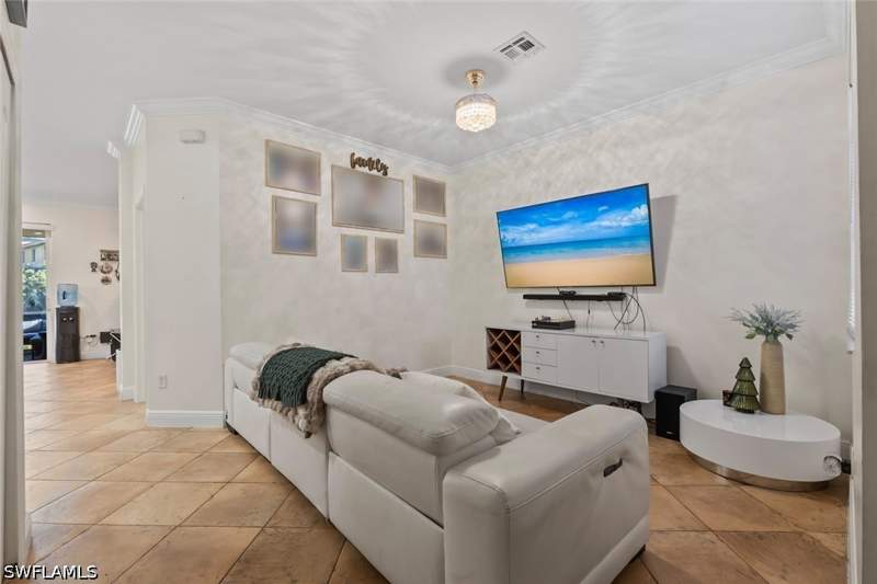 3 bedroom Townhouse at 10230 Tin Maple Dr 141, Copper Oaks, Estero — photo 4