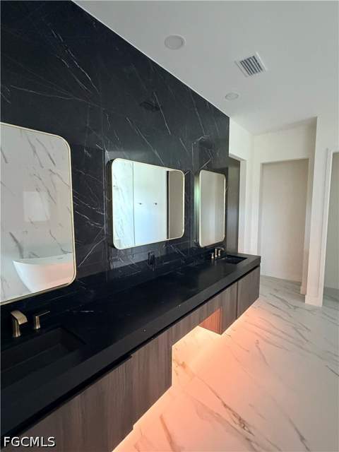 14480 Old Olga Rd, Fort Myers FL - photo 15 of 50