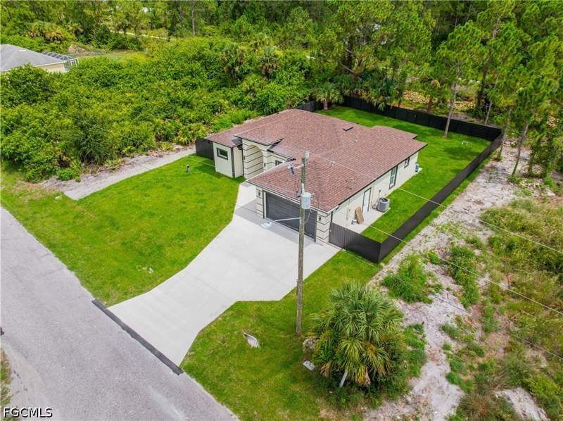 4 bedroom SingleFamilyResidence at 942 Kanuga St E, Lehigh Acres, Lehigh Acres — photo 3