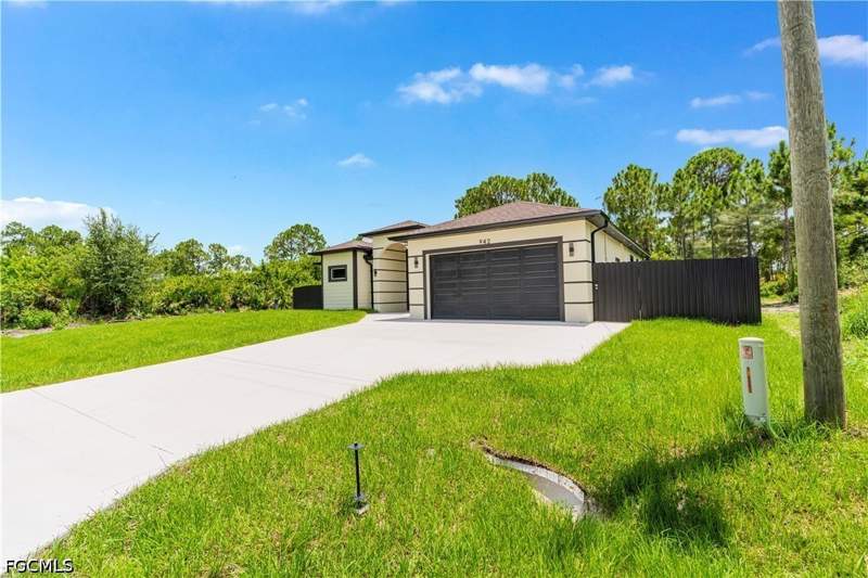 4 bedroom SingleFamilyResidence at 942 Kanuga St E, Lehigh Acres, Lehigh Acres — photo 5