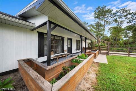 3691 4th Ave NE, Naples FL - photo 7 of 49