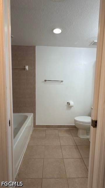 8331 Bernwood Cove Loop 1401, Fort Myers FL - photo 16 of 30