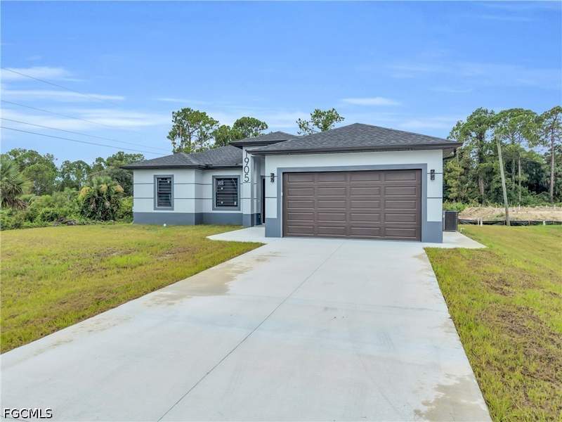 4 bedroom SingleFamilyResidence at 1905 W 13th St, Lehigh Acres, Lehigh Acres — photo 2