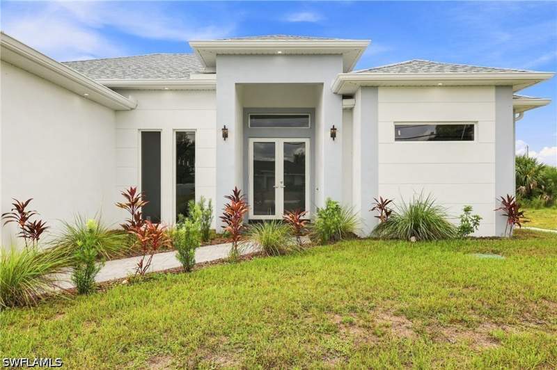 3 bedroom SingleFamilyResidence at 1120 NE 32nd Ln, Cape Coral, Cape Coral — photo 5
