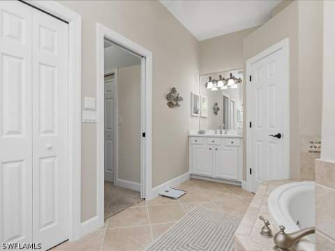 6591 Sable Ridge Ln, Naples FL - photo 23 of 50
