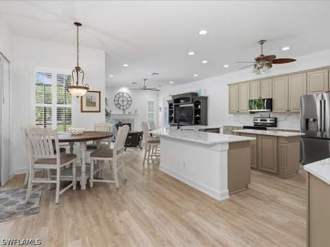 6591 Sable Ridge Ln, Naples FL - photo 24 of 50