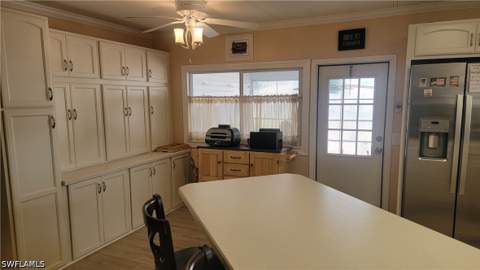 4712 Tahiti Dr, Bonita Springs FL - photo 9 of 33