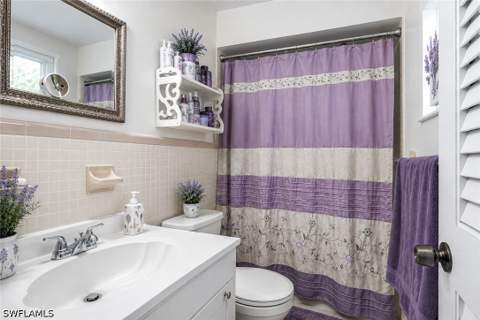 1352 Oaklawn Ct, Fort Myers FL - photo 14 of 18