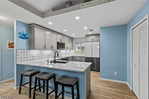 1208 NW 15th Pl, Cape Coral FL - photo 10 of 36
