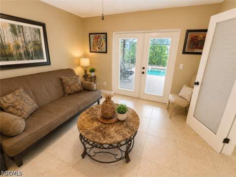 922 SE 1st Pl, Cape Coral FL - photo 15 of 21