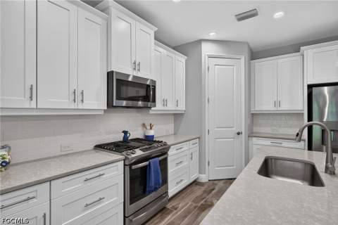 2183 Marquesa Cir, Naples FL - photo 11 of 46
