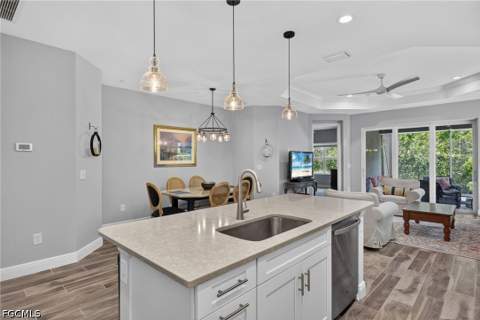 2183 Marquesa Cir, Naples FL - photo 13 of 46
