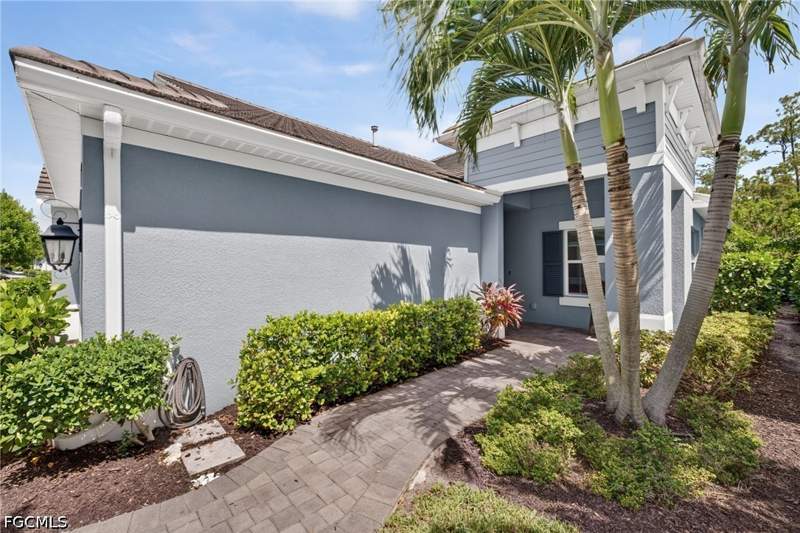 2 bedroom Attached at 2183 Marquesa Cir, Marquesa Isles Of Naples, Naples — photo 5