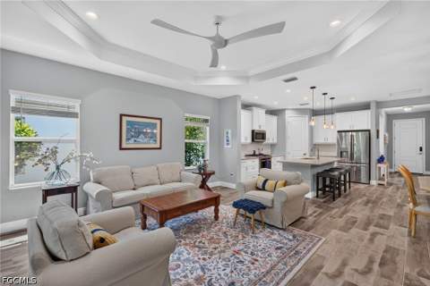 2183 Marquesa Cir, Naples FL - photo 7 of 46
