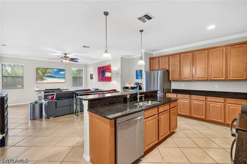 4 bedroom SingleFamilyResidence at 2764 Via Piazza Loop, Promenade West, Fort Myers — photo 2