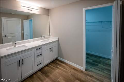 4531 San Antonio Ln, Bonita Springs FL - photo 6 of 17